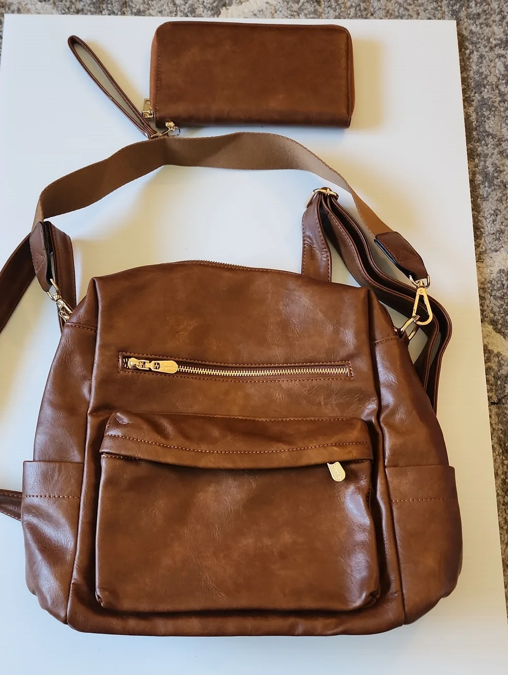 Soperwillton NWOT Brown Faux-Leather Women's Backpack with Matching Wallet.